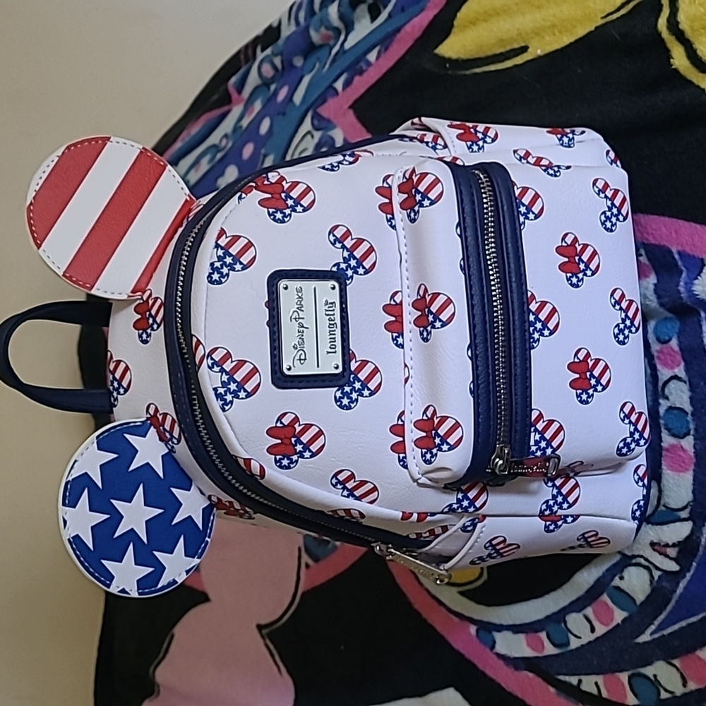 Nwt disney parks loungefly